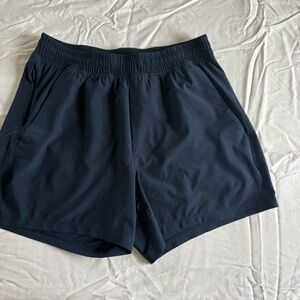 Men’s Lululemon Pace Breaker Short 5” Sz M